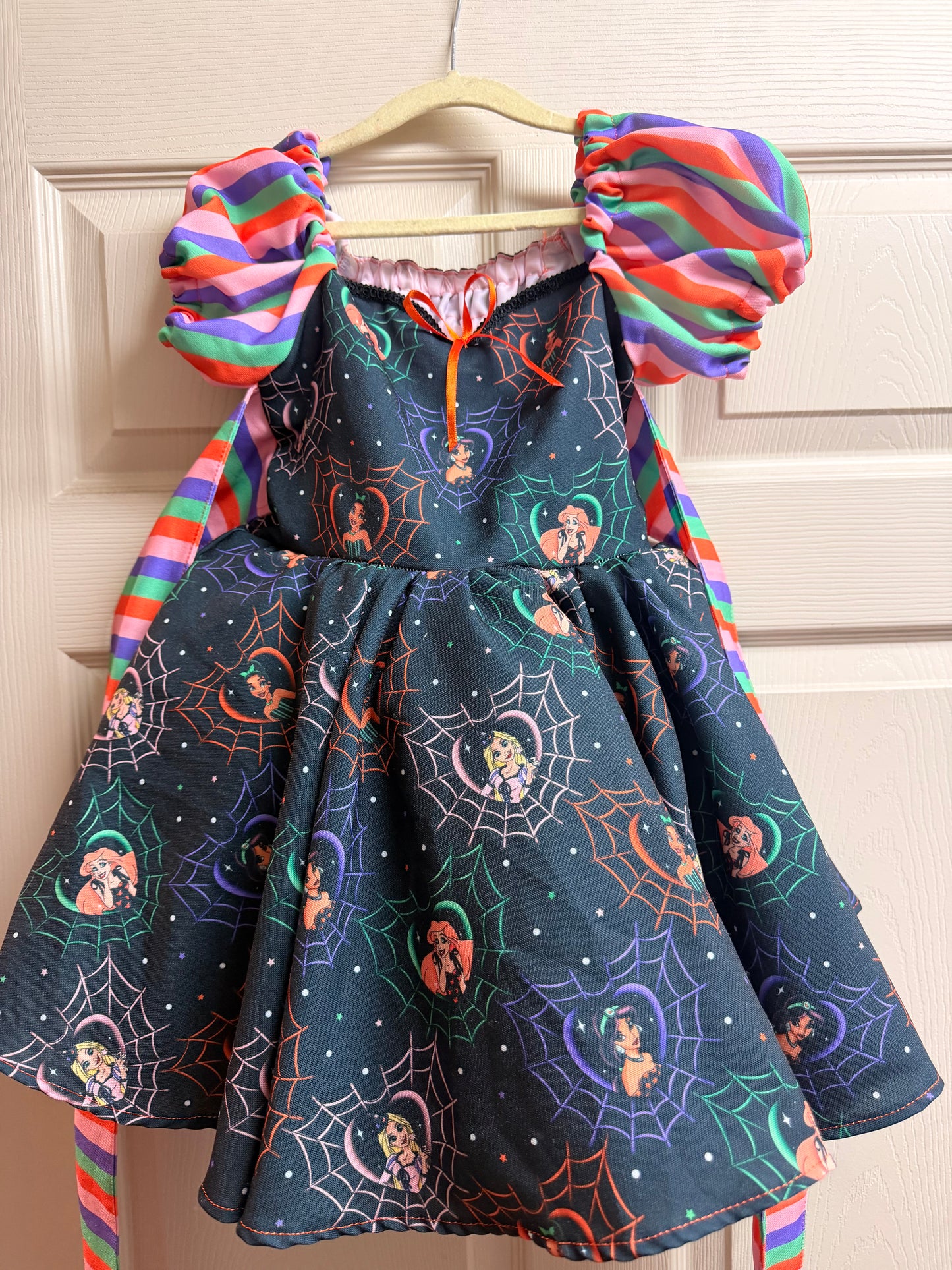 Size 6 Halloween Princess dress w/ tulle