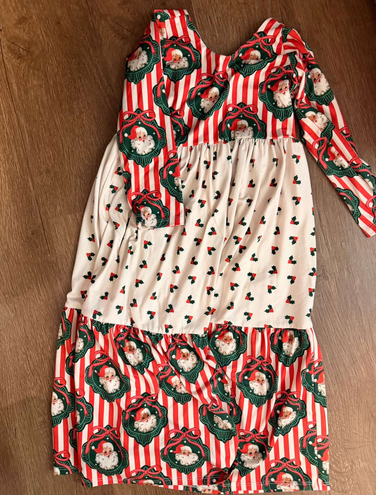 Sz 4 Santa Dress Long