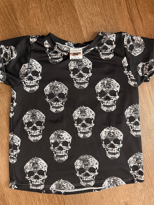 2t oversize skull shirt